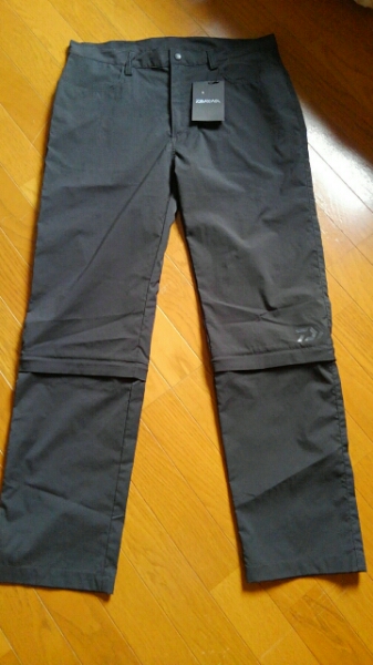 ダイワ　デタッチャブルストレッチパンツ　DP -8402 未使用品