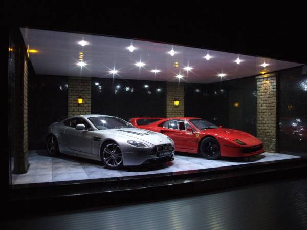 ●ジオラマ　1/18(ショールーム)　専用ACアダプター付き●　