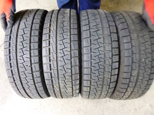 ★ ピレリー スタッドレス 165/55R14 中古4本 送料無料 ★