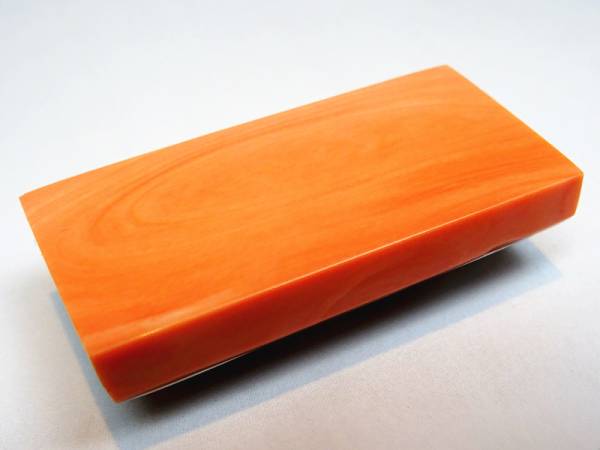 【天然本珊瑚彫刻】長方形型珊瑚帯留 31g 51×26mm◆和装小物