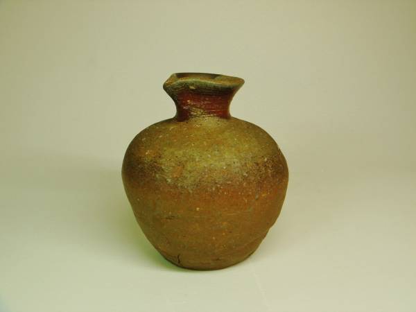酒器を愉しむ」 古備前雀口徳利（室町時代）(酒器)｜売買された