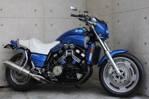 横浜～　YAMAHA　V-MAX　カスタム　好調