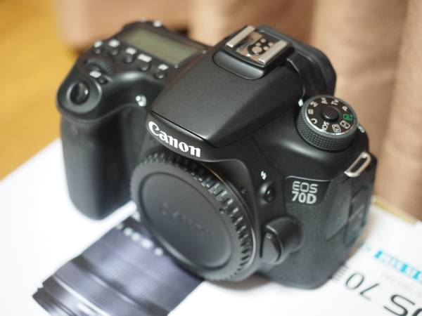 EOS 70D ボディ Canon | CANON ☆美品☆ショット数:8218回☆キヤノン