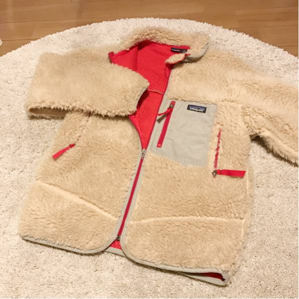 新品並極美品パタゴニアキッズボアフリースジャケットL大人着可