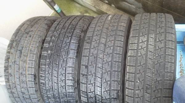 スタッドレス　グランドハイエース純正アルミ　売切り！