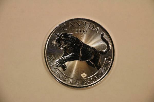 2016年 カナダ プレデター銀貨 クーガー 1oz