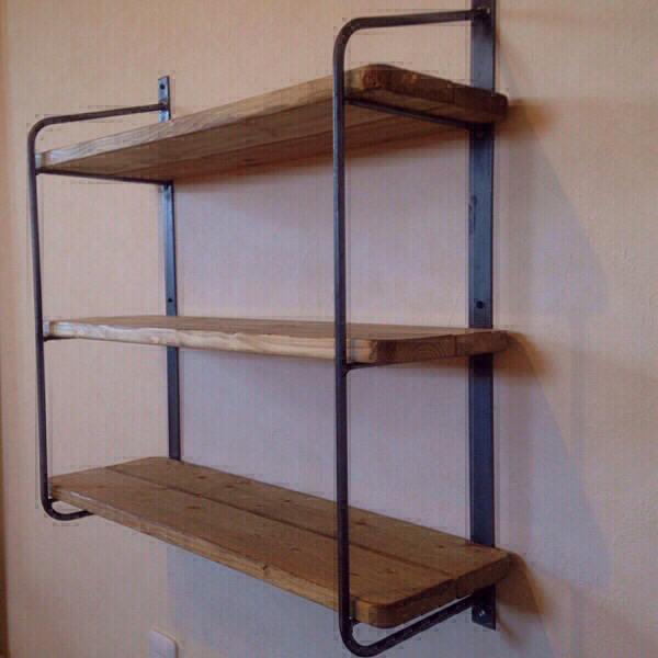 限定インダストリアルロートアイアンウォールシェルフ３段飾り棚
