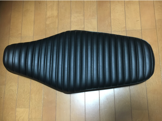 KAWASAKI カワサキW650 純正シート タックロール W800 W400 - メルカリ