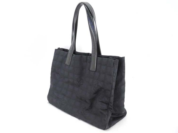 シャネル ニュートラベルライン 1円 バッグ トート CHANEL 黒 ブラック