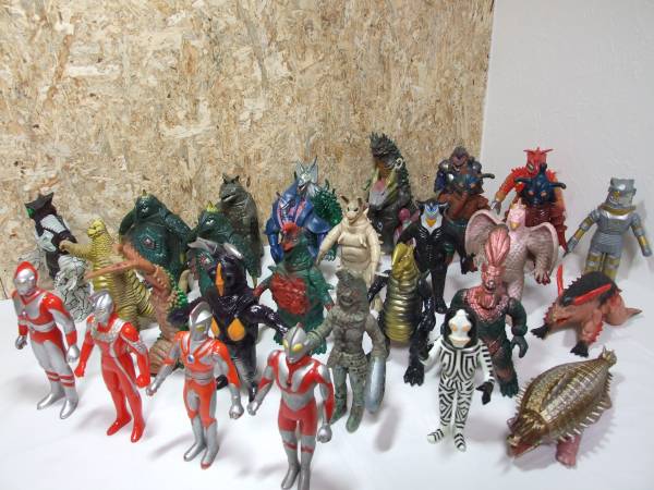 ウルトラマン 怪獣 ソフビ フィギュア 30体SET 大量 まとめて ソフビ