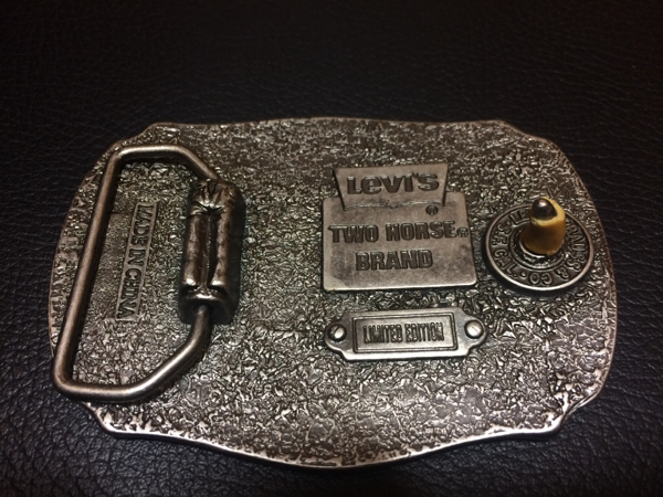 Levi S リーバイス ベルト バックル Two Horse Brand 限定品 バックル 売買されたオークション情報 Yahooの商品情報をアーカイブ公開 オークファン Aucfan Com