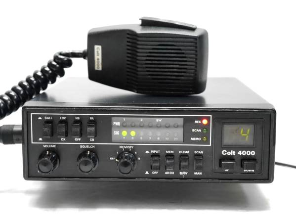 ★☆当時物？ 無線機 CB無線 Colt 4000 40ｃｈ モービル機☆★