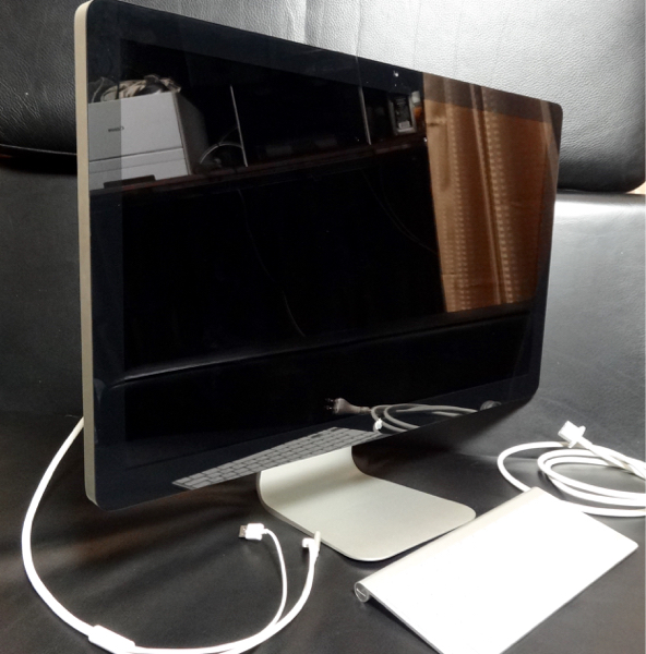 Apple LED Cinema Display 27 ワンオーナー所有 キーボード付