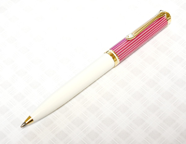 ペリカン ボールペン K600 スーベレーン600 特別生産品 ピンク 最新作