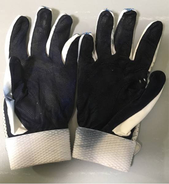 オンラインストア販促品 阪神 北條史也実使用グローブ 【公式通販】