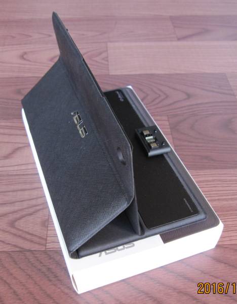 ASUS ZenPad 7.0（Z370C）専用オーディオカバー　ほぼ新品　黒