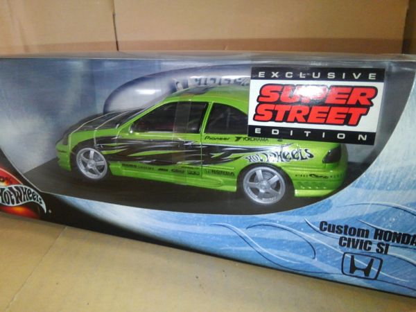 Wheels Super Hot 1:18 Street Honda Civic 1⁄18 | 100% シビック