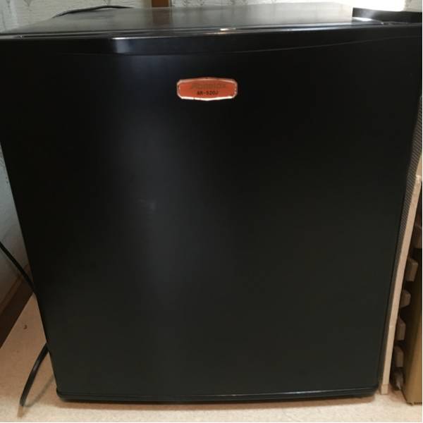小型冷蔵庫Abitelax AR-520J_1
