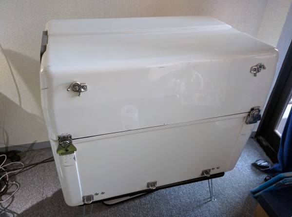 FRPバイク便ボックス