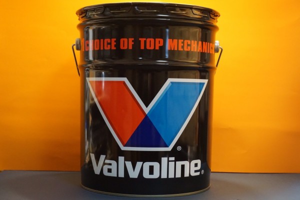 送税込14，200バルボリンSynPower5W50 ハイパワー車に最適20L⑤