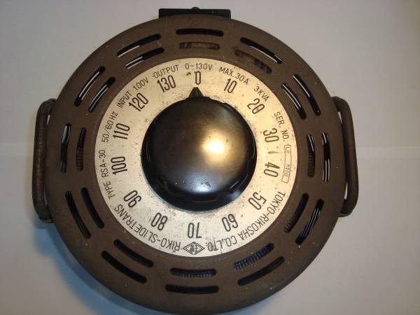 電圧調整 スライドトランス 100V 0～130V 最大30A　 3KVA　東京理工舎　 中古