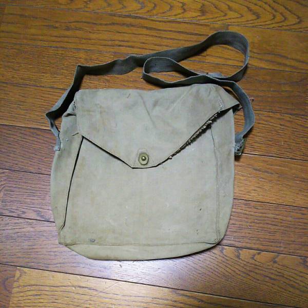 日本陸軍下士官兵用『防毒面嚢 被甲ガスマスク』美品