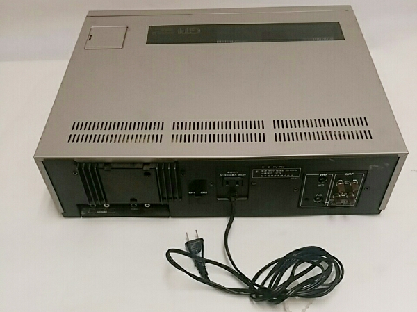 ナショナル 旧タイプ ビデオ カセット レコーダー デッキ NV-750 