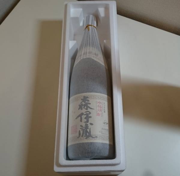 本格焼酎 森伊蔵 芋焼酎 1800ml 2017 1月到着分 アルコール 飲料