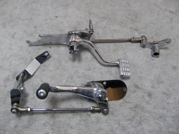 ミッドコントロールキット　ツインカム　ソフテイル　FX FXST FXSTB FXSTS FXSTSB　ステップ　ペダル　フリスコ　ボバー