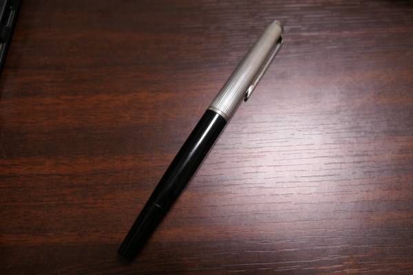 モンブラン 万年筆 MONTBLANC 0 1 Cap Silver Pinstripe 人気 筆記具
