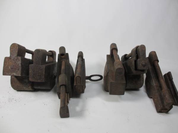 メール便発送 錠前 因幡錠 日本四大錠前 作動確認済み 鍵二種類付き 三
