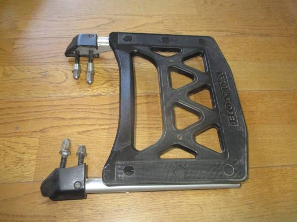 CB750　RC42 　リアキャリア　純正用品純正　①