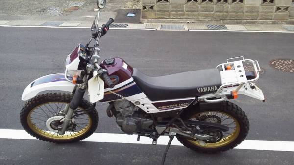セロー225 4JG 中古 ダークマゼンタカクテル ツーリング仕様 リア セロー225 4JG 中古 ダークマゼンタカクテル ツーリング仕様 リア