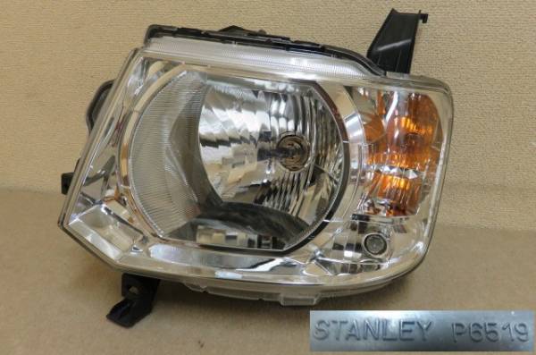 EKワゴン H82W 左ヘッドライト ハロゲン用 P6519