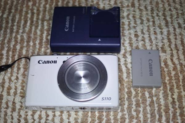 送料無料 キャノン　デジタルカメラ Power Shot S110　