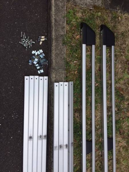中古品 ハイエース 200系 純正 アルミ ルーフラック キャリアの部品類 