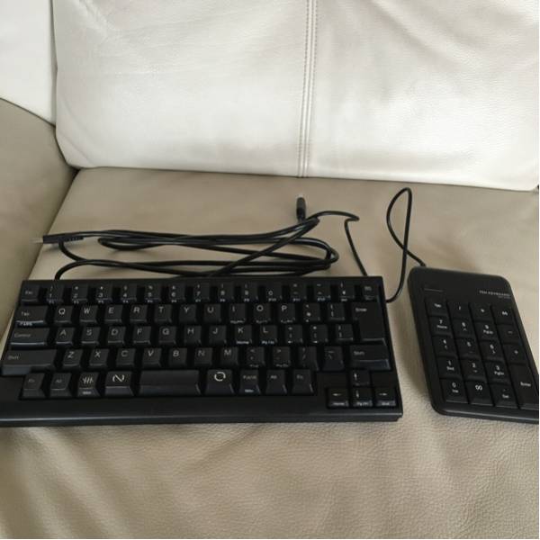 ｈhkb Happy Hacking Keyboard Lite 2 黒色 テンキー付き Usbキーボード 売買されたオークション情報 Yahooの商品情報をアーカイブ公開 オークファン Aucfan Com