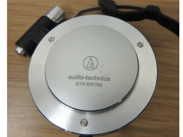 家電◇audio-technica オーディオテクニカ ATM-EM700 高級イヤフォン シルバー◇ヒ