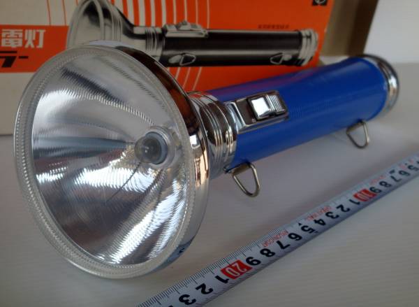 ○昔のナショナル懐中電灯≪フォーカス3カラー／美品≫吊り紐なし