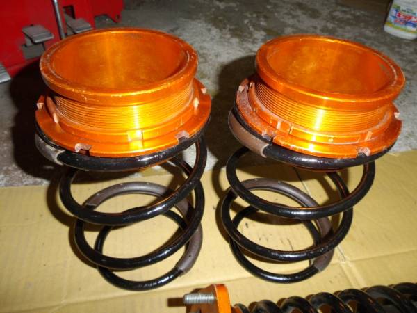 ミラ L250s Kbee コイルオーバー 車高調 キット リアショック難有り 1本完全ガス抜け有 ジャンク品 サスペンションキット 一式 売買されたオークション情報 Yahooの商品情報をアーカイブ公開 オークファン Aucfan Com