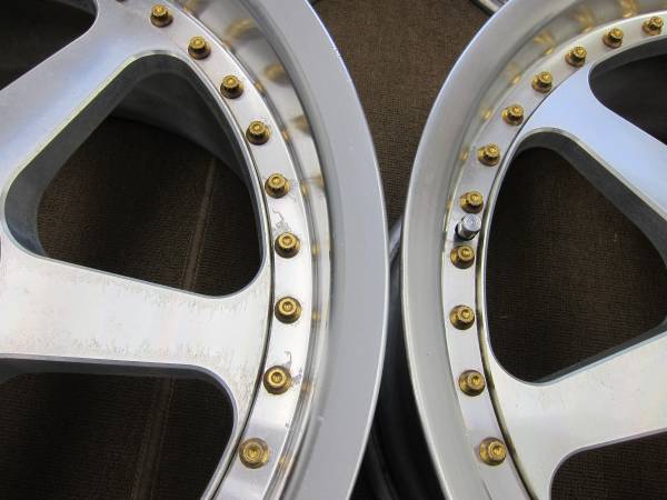 ６本スポーク 18×8.5J，9.5J ET42位 PCD114.3 5H 4本　人気のデザイン　スポーツカー　ドリ車　走り屋さん等に是非！