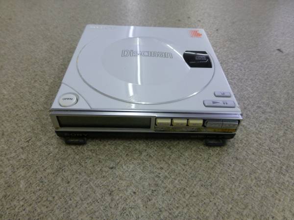 SONY ディスクマン D-100 BP-100付 ＜JUNK＞ リサイクルショップだから