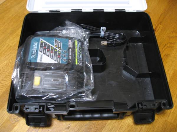 ●○マキタ DC18RC　収納ケース　セット中古良品/TD134/136/137/130○●