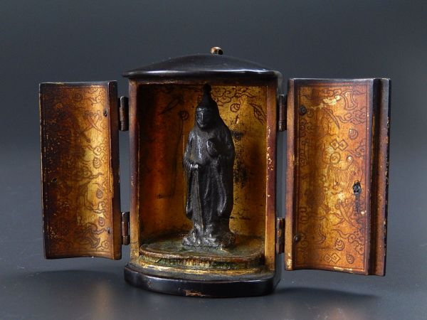 仏教美術 古銅造 豆仏 懐中仏 仏像 厨子入 細密細工 古作 時代物 初だし品　