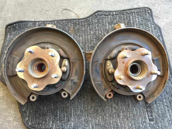 5007＠595 ローレル GC35 リア ハブナックル 左右 セット B2-安い新作