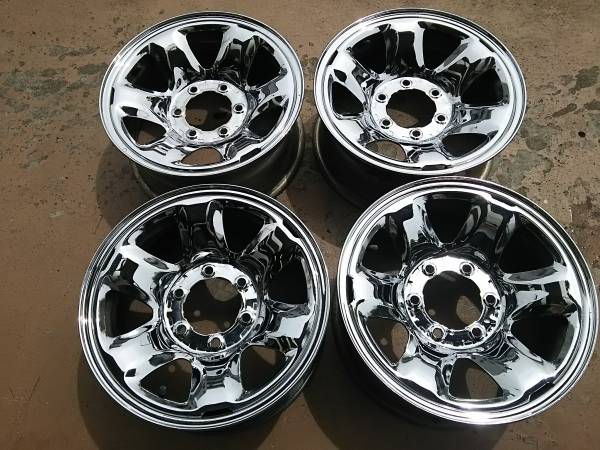 稀少！ハイラックス純正スチール　ランクルワイド　ハイエースに！即決送料込み！