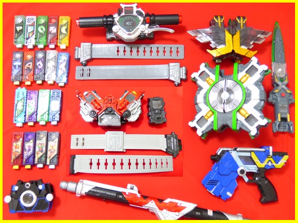 2人で1人 仮面ライダー W&アクセル ドライバー トリガーマグナム エクストリーム プリズムビッカー エンジンブレード ガイアメモリ