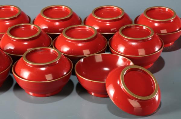 琴》茶懐石道具 時代黒塗つくしに見返鳩蒔絵煮物椀五客 AY589