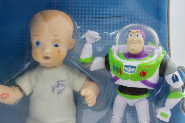 Usトイザらス限定 トイストーリー3 ビッグベビー バズ フィギュア Big Baby Buzz Lightyear ディズニーピクサー マテル社 トイ ストーリー 売買されたオークション情報 Yahooの商品情報をアーカイブ公開 オークファン Aucfan Com