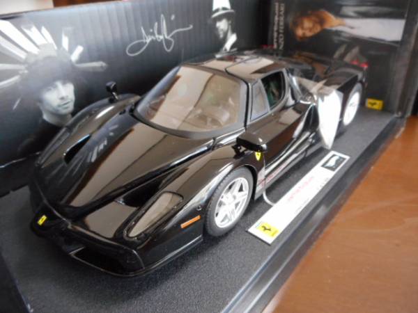 フェラーリ エンツォ 1⁄18 ジャミロクワイ 5000台限定 Y0939 Ferrari 1